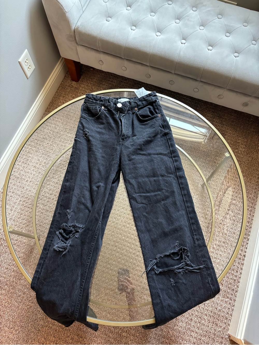 Women’s Black Distressed Wide-Leg Jeans
